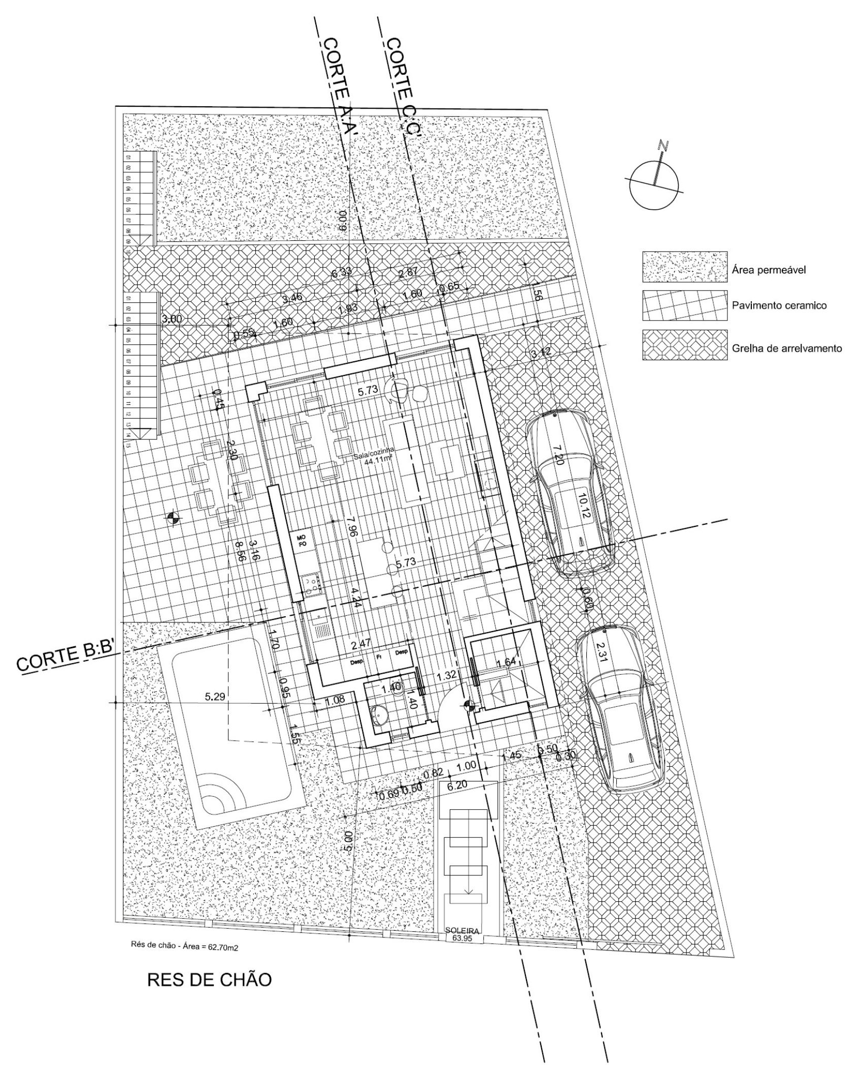 Moradia em declive. Projeto de Arquitetura. Planta do Rés do Chão.